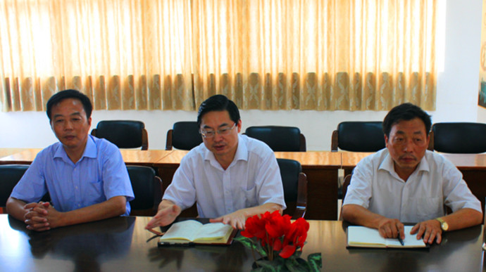 我校迎来澳大利亚外籍教师Mr.Hilton 我校迎来澳大利亚外籍教师Mr.Hilton