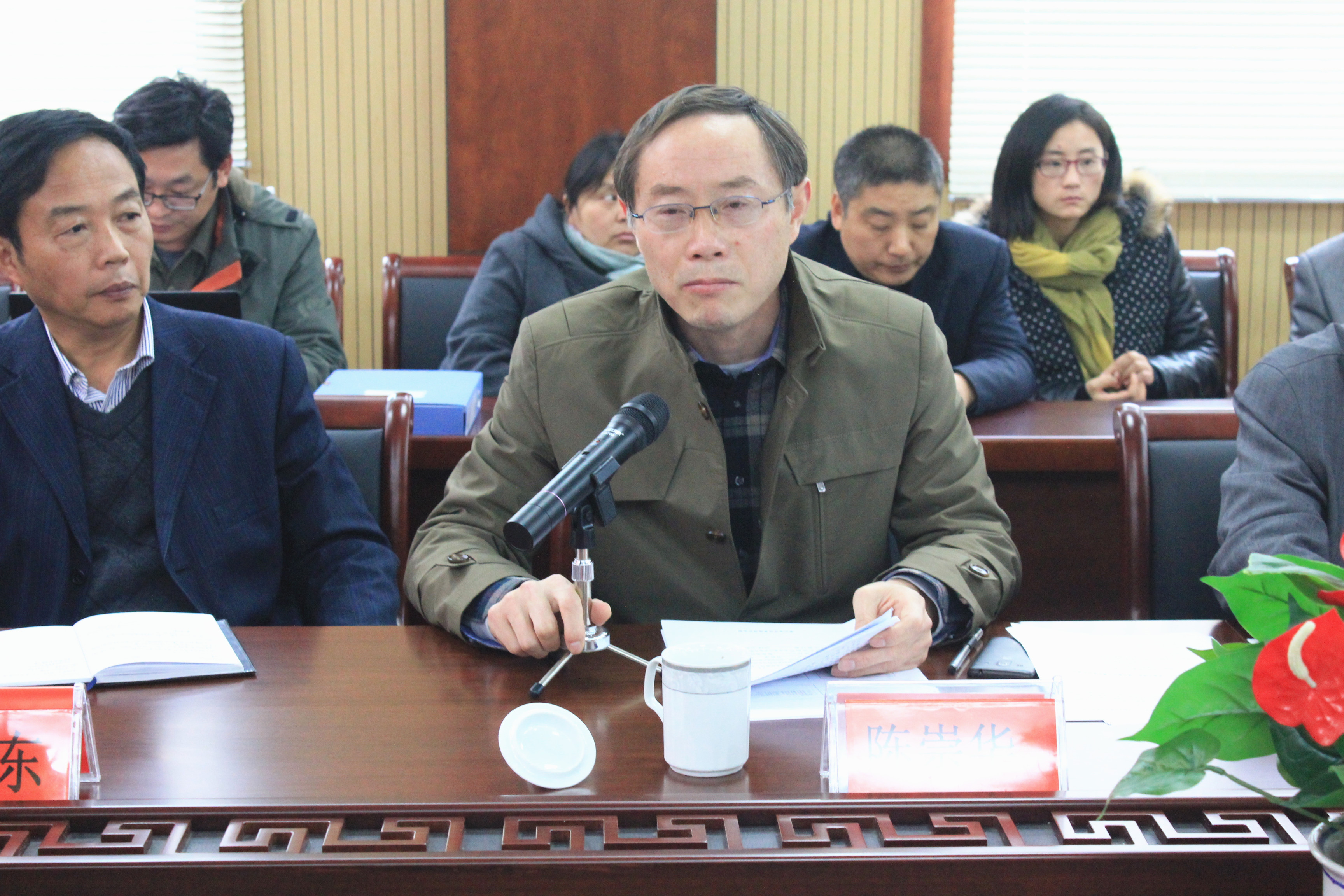 我校成功举行党建研究市级重点立项课题阶段汇报会 我校成功举行党建研究市级重点立项课题阶段汇报会