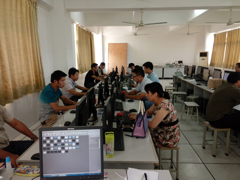 泰州市初、高中综合实践、高中信息(通用)技术青年教师教学基本功比赛在我校举行 泰州市初、高中综合实践、高中信息(通用)技术青年教师教学基本功比赛在我校举行