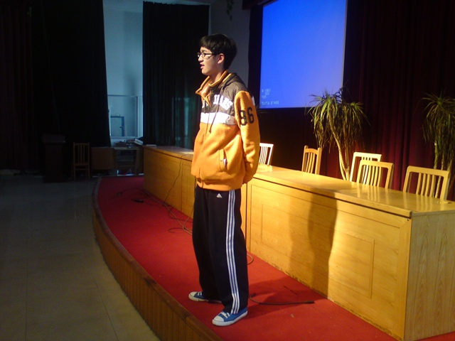 “五四精神和青年人担当”辩论选拔赛在报告厅成功举行 “五四精神和青年人担当”辩论选拔赛在报告厅成功举行