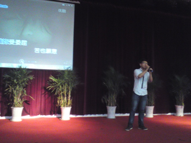 “唱响春天”歌唱比赛在报告厅圆满举行 “唱响春天”歌唱比赛在报告厅圆满举行