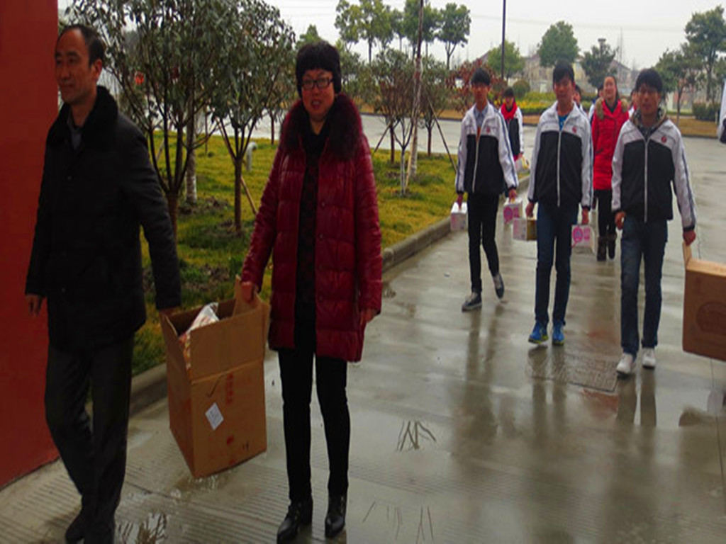 体验特校生活 感受幸福人生 体验特校生活 感受幸福人生