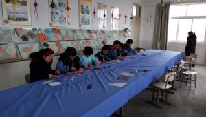 我校团委组织社团开展“平等对待特殊学生”活动 我校团委组织社团开展“平等对待特殊学生”活动