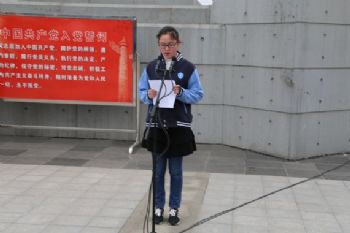 祭奠烈士英魂 弘扬民族精神—泰州实验中学清明祭扫活动 祭奠烈士英魂 弘扬民族精神—泰州实验中学清明祭扫活动