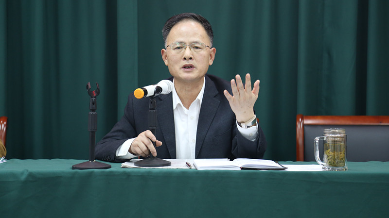 泰州实验中学“两学一做”学习教育专题活动(九) 泰州实验中学“两学一做”学习教育专题活动(九)