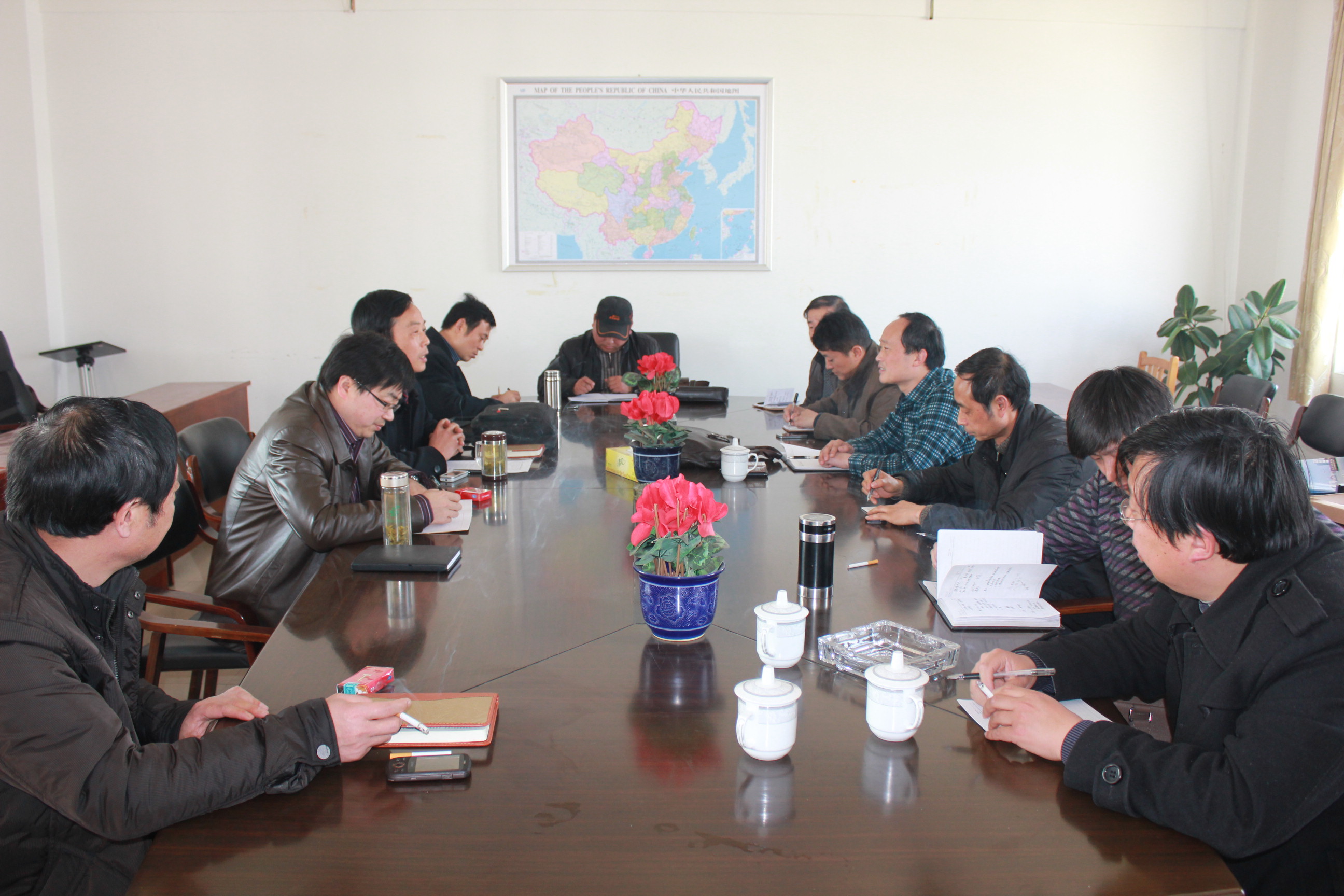 校际间交流经验_紧抓安全不放松