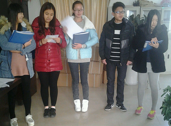 我校团委组织学生参加首届江苏省“未来金话筒”朗诵大赛暨电视主持新人赛